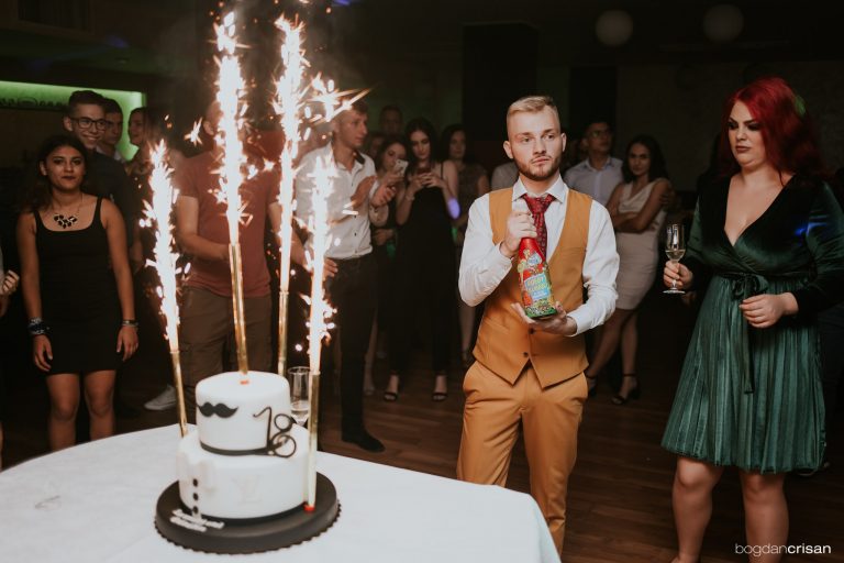 69407090_2437948119617923_398848543055413248_o